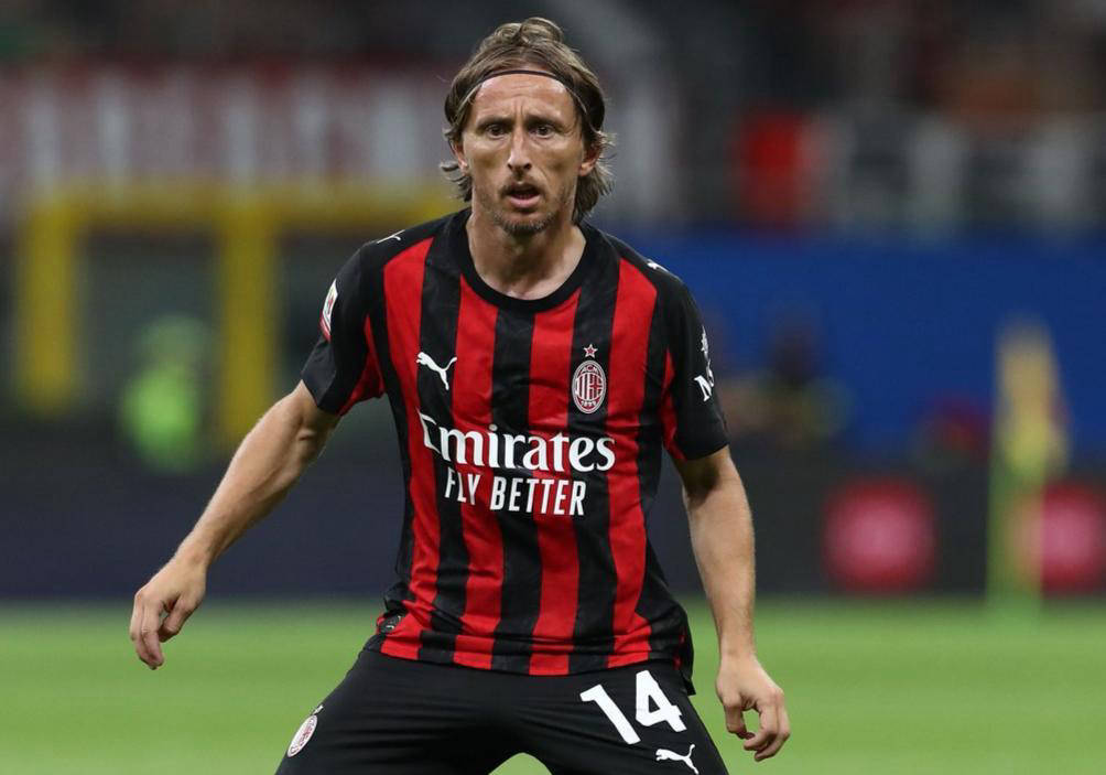 锁住萨拉赫，门德斯赢下对抗和抢断次数为欧冠1／