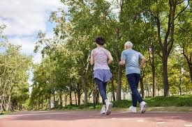 CBA-青岛男篮客场击败辽宁 韦瑟斯庞上篮得分