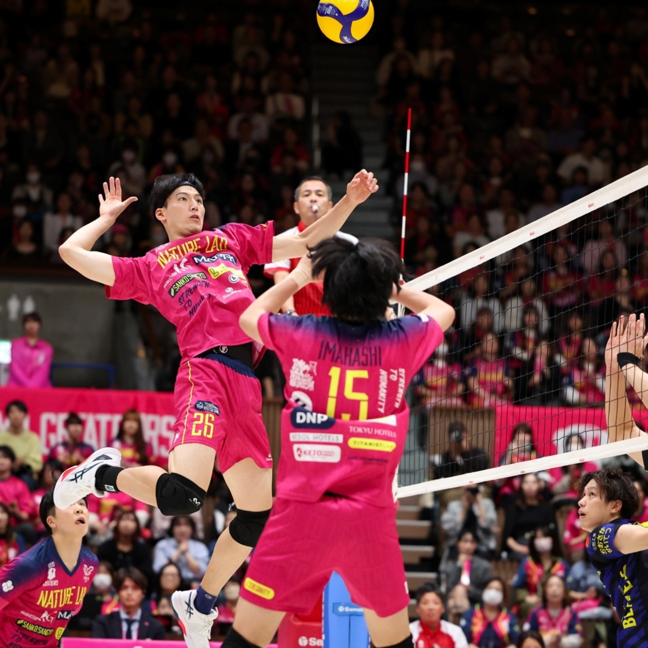 那不勒斯进攻端失误较多